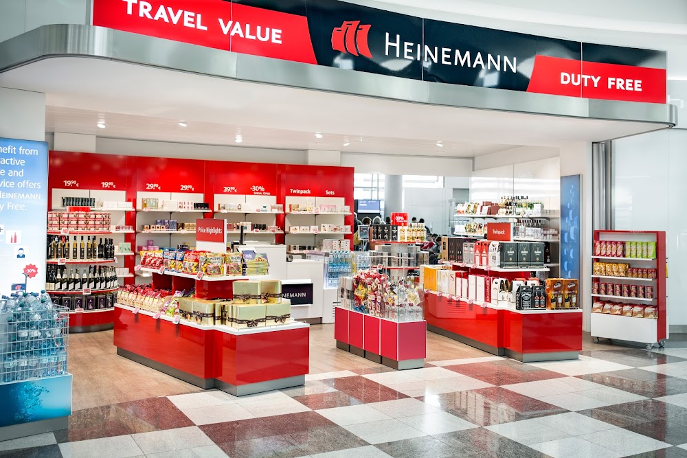 Where to Buy Souvenirs in Vienna Finding the perfect souvenir in Vienna is part of the adventure. From charming museum shops and local ateliers to hidden boutiques tucked away in side streets, the city offers plenty of places to discover something special. Knowing where to look helps you avoid the tourist traps and find authentic, high-quality items that truly capture Vienna’s character. In this section, we’ll highlight the best spots to shop, so you can bring home meaningful keepsakes and enjoy the hunt along the way. Markets and Food Markets Pros: - Local products and seasonal delicacies - Less tourist-oriented stalls can be found Cons: - Some vendors target tourists - Prices may differ from “local” rates How to choose a good stall: - See where locals shop - Minimal aggressive “souvenir” displays - Clear pricing and transparent product origin A good example is the area around Naschmarkt. Specialty Shops and Delicatessens Pros: - Consistent quality - Better packaging for transport Cons: - Often more expensive This is a good option for gastronomic souvenirs if quality and ingredients matter. Museum Shops One of the best choices for a cultural souvenir. - Thoughtful design - Official reproductions - Lower risk of buying cheap copies Suitable for art prints, accessories, and limited-edition items - for example at Albertina, Leopold Museum, MAK - Museum für angewandte Kunst or Haus der Geschichte Österreich. Design Shops and Local Brands The best choice for unique items. - Local authors - Small production runs - Contemporary Viennese style Areas like Neubau and MuseumsQuartier are particularly strong for this. Tourist Streets and Random Souvenir Stalls Risk zone! - Mass-produced goods - Overpaying for standard items - Often not “Made in Austria” If you don’t have much time for shopping, buy only small, cheap items here. Airport Convenient for buying: - Alcohol - Syrups - Well-packaged sweets Often overpriced: - Designer goods - Handmade souvenirs - Cosmetics outside travel size